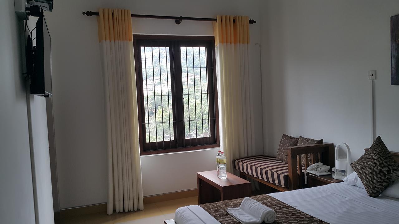 Sarvodaya Samma Vaasa Residence Kandy Kültér fotó
