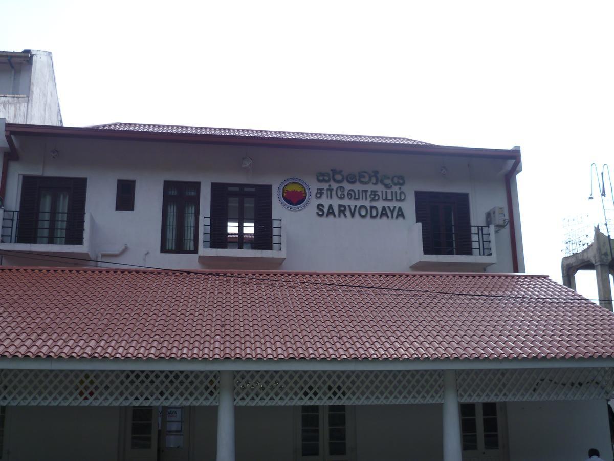 Sarvodaya Samma Vaasa Residence Kandy Kültér fotó