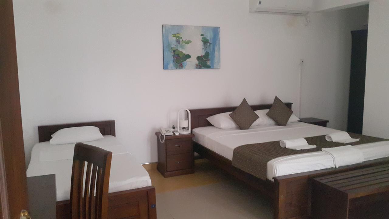 Sarvodaya Samma Vaasa Residence Kandy Kültér fotó