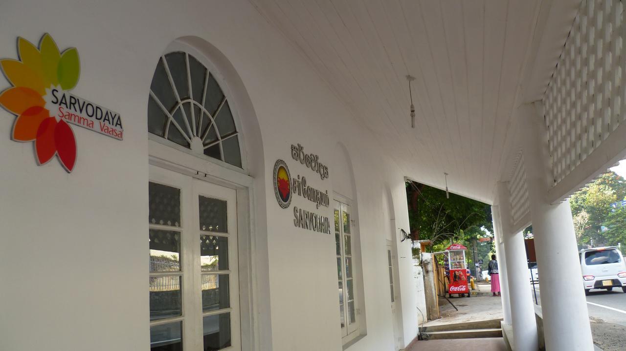 Sarvodaya Samma Vaasa Residence Kandy Kültér fotó