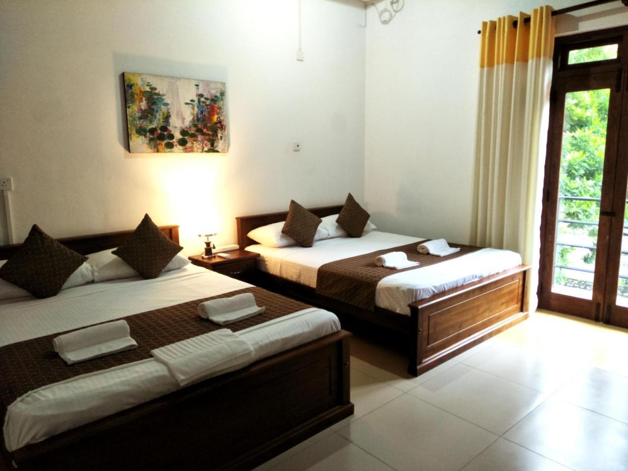 Sarvodaya Samma Vaasa Residence Kandy Kültér fotó