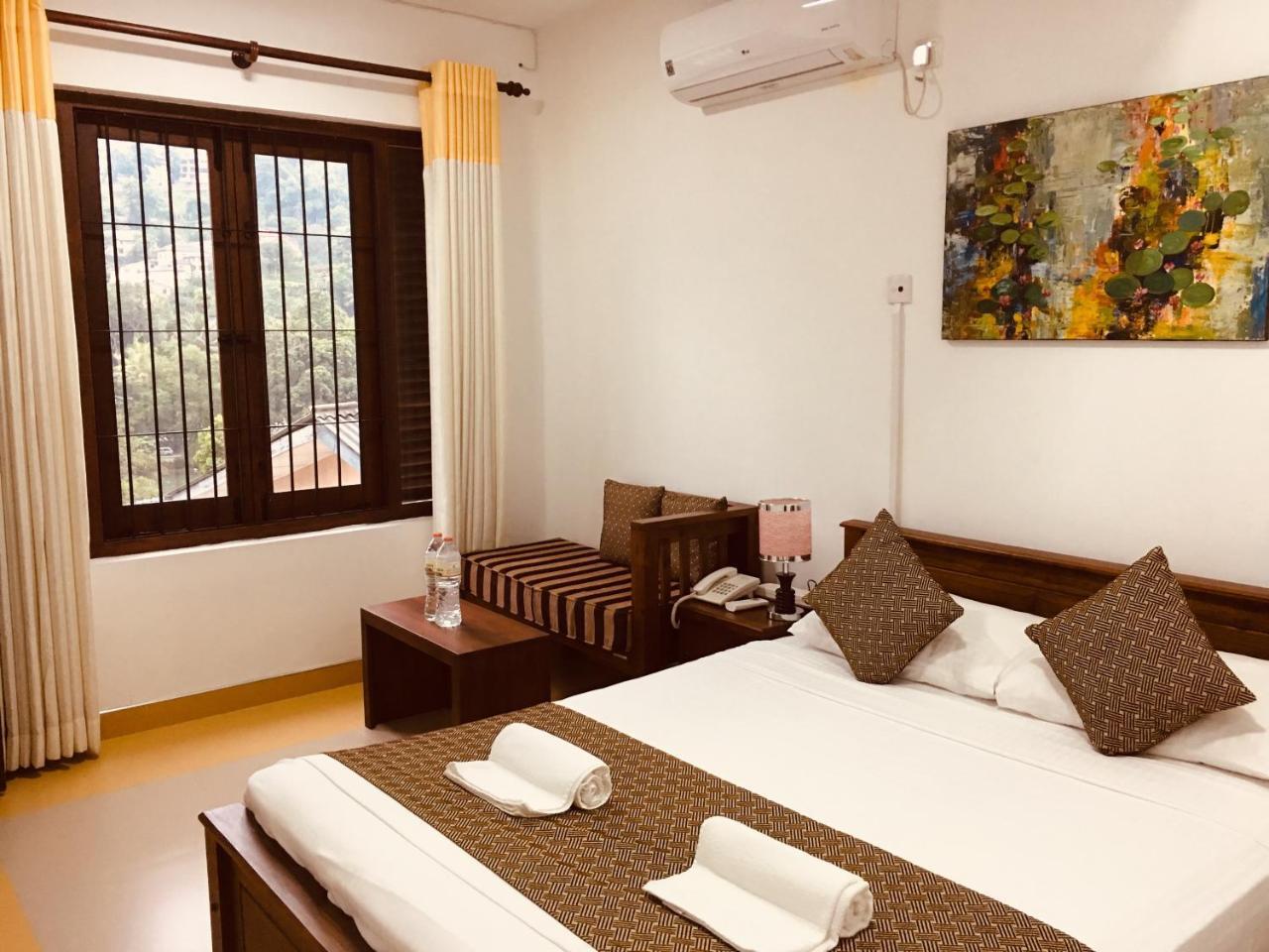Sarvodaya Samma Vaasa Residence Kandy Kültér fotó