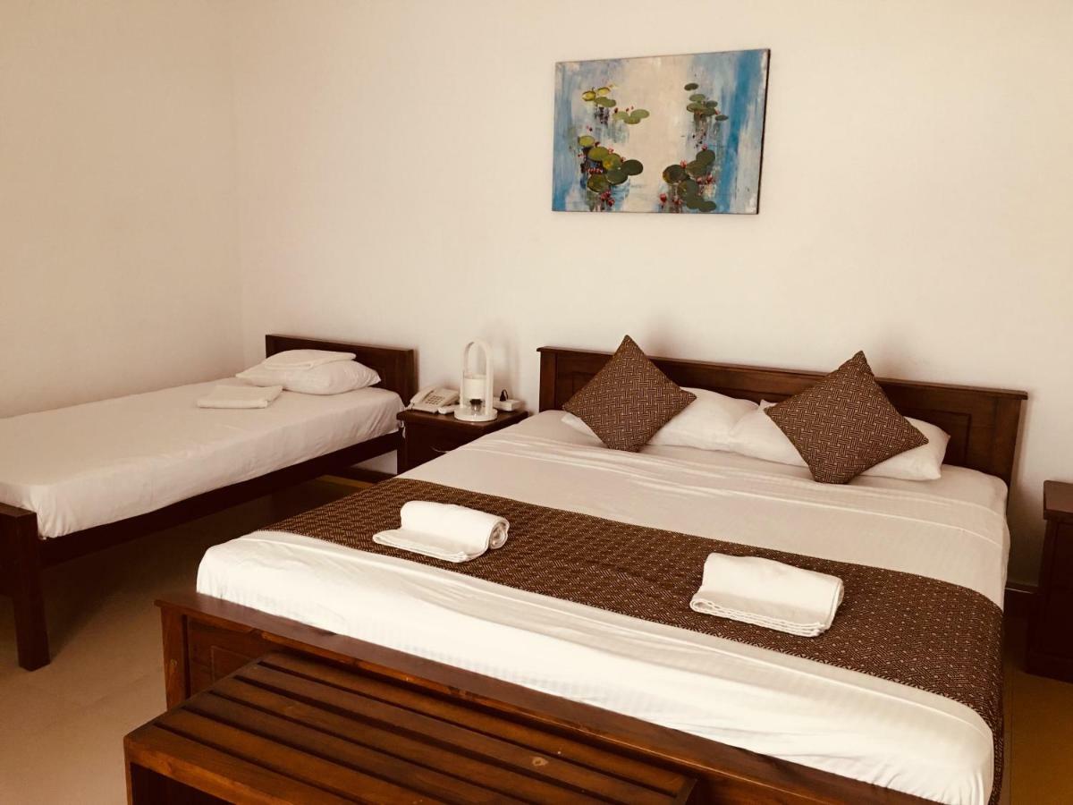 Sarvodaya Samma Vaasa Residence Kandy Kültér fotó
