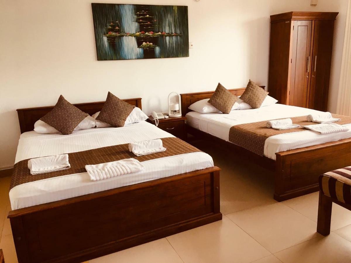 Sarvodaya Samma Vaasa Residence Kandy Kültér fotó