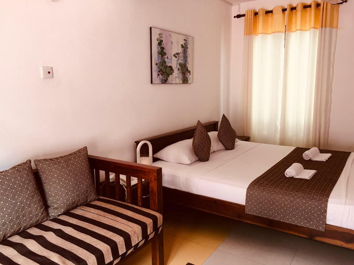 Sarvodaya Samma Vaasa Residence Kandy Kültér fotó