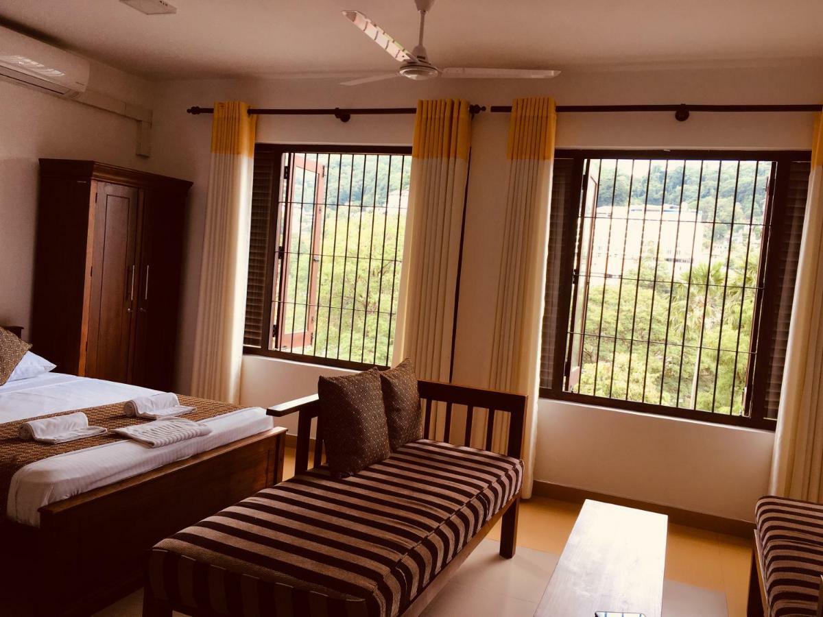 Sarvodaya Samma Vaasa Residence Kandy Kültér fotó