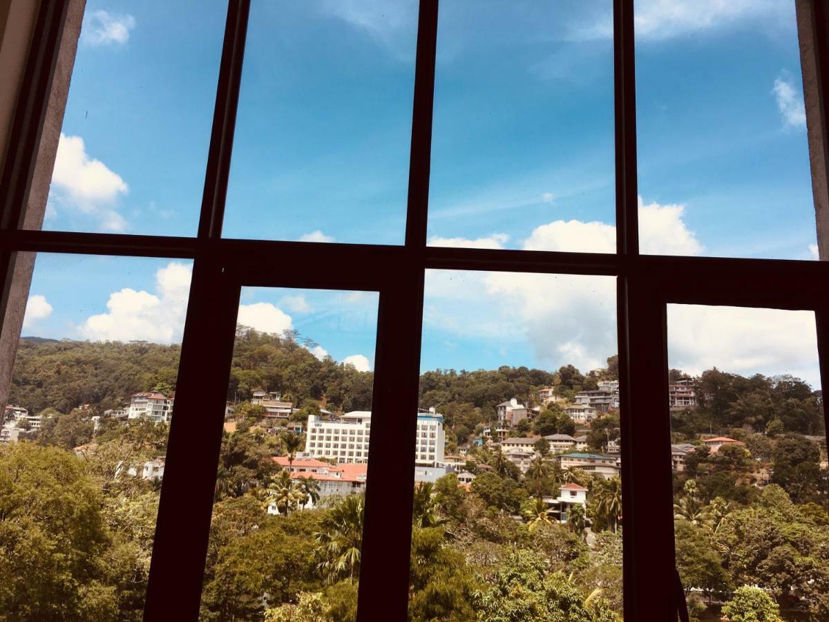 Sarvodaya Samma Vaasa Residence Kandy Kültér fotó