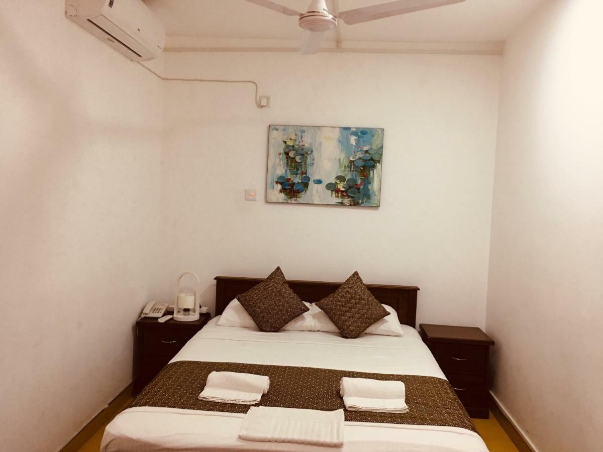 Sarvodaya Samma Vaasa Residence Kandy Kültér fotó