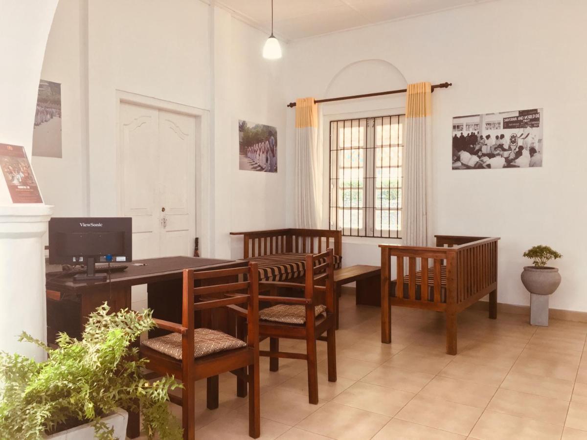 Sarvodaya Samma Vaasa Residence Kandy Kültér fotó